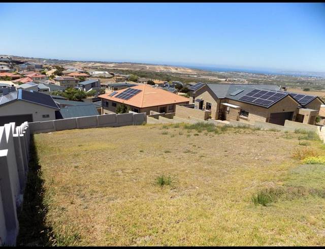 LAND FOR SALE IN MONTE CHRISTO